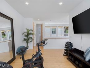 2303 Vista Drive, Manhattan Beach CA 90266