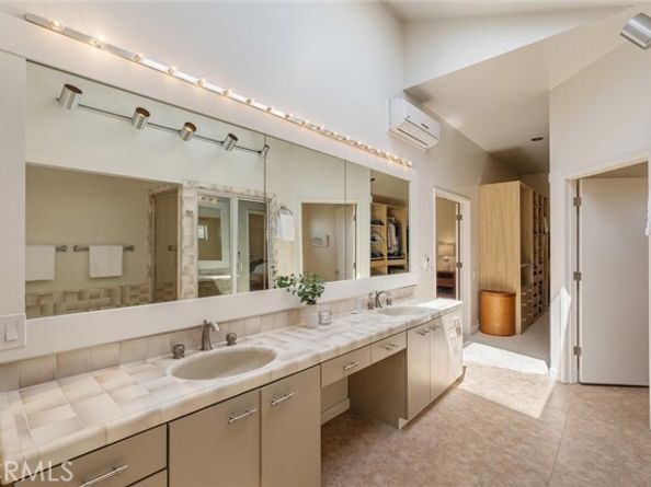 7335 Vista Del Mar Lane, Playa Del Rey (los Angeles) CA 90293