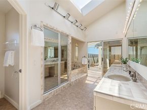 7335 Vista Del Mar Lane, Playa Del Rey (los Angeles) CA 90293