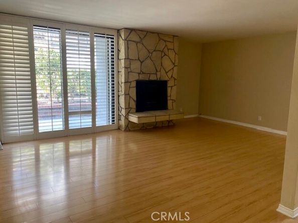 8105 Redlands Street 107, Playa Del Rey (los Angeles) CA 90293