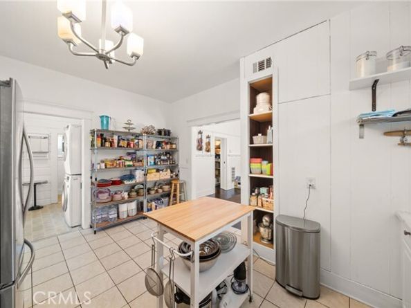 373 W Santa Cruz Street, San Pedro (los Angeles) CA 90731