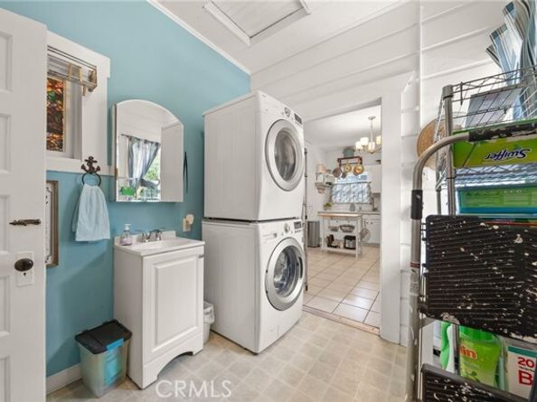 373 W Santa Cruz Street, San Pedro (los Angeles) CA 90731