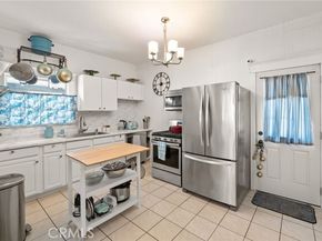 373 W Santa Cruz Street, San Pedro (los Angeles) CA 90731