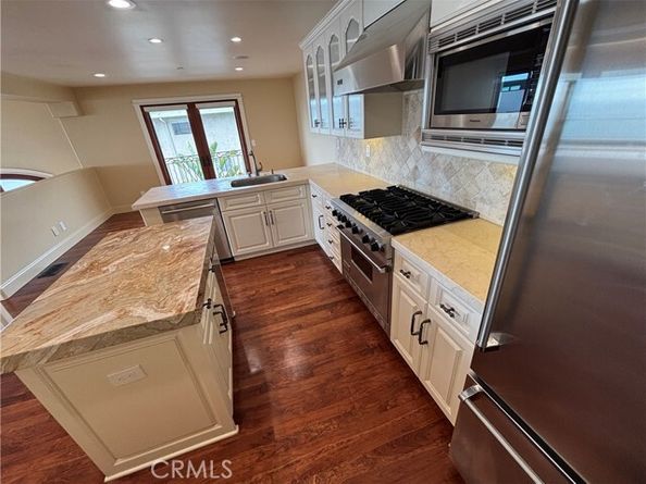304 27th Street, Manhattan Beach CA 90266