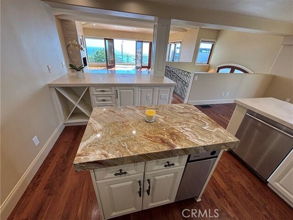 304 27th Street, Manhattan Beach CA 90266