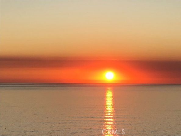 304 27th Street, Manhattan Beach CA 90266