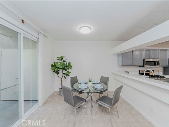 1380 W Capitol Drive 122, San Pedro (los Angeles) CA 90732