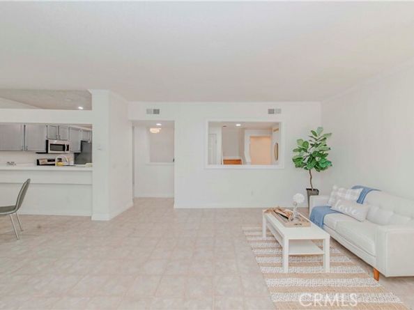 1380 W Capitol Drive 122, San Pedro (los Angeles) CA 90732