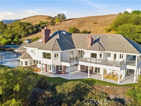 22 Palma Valley, Laguna Hills CA 92679