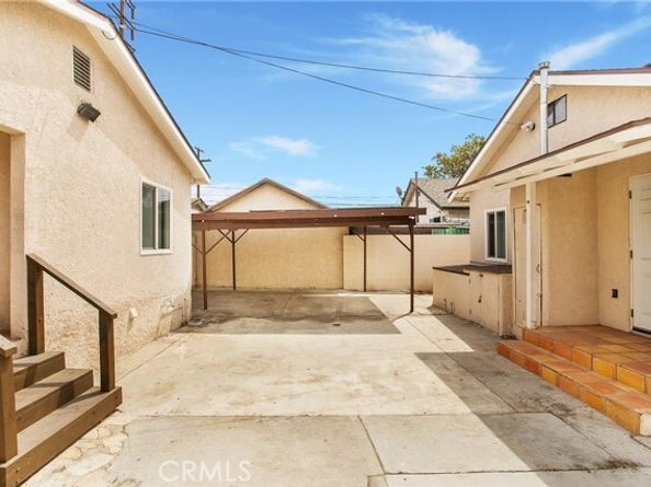 1435 E Colon ST, Wilmington (los Angeles) CA 90744