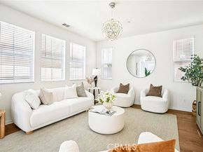 333 Calle Elegante, Lake Forest (el Toro) CA 92630