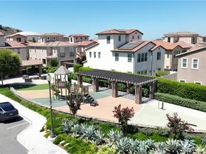 333 Calle Elegante, Lake Forest (el Toro) CA 92630