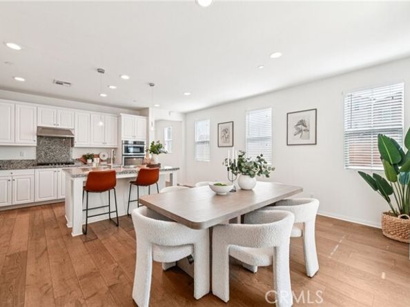 333 Calle Elegante, Lake Forest (el Toro) CA 92630