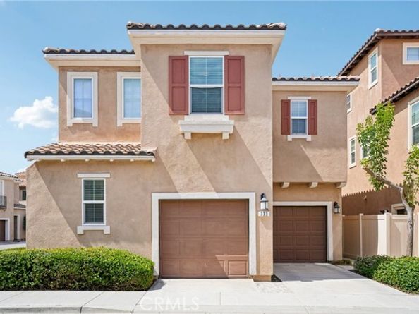 333 Calle Elegante, Lake Forest (el Toro) CA 92630