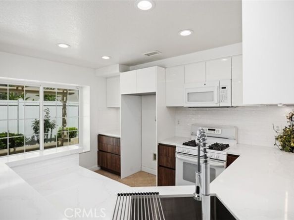 15 Havre Court, Lake Forest (el Toro) CA 92610