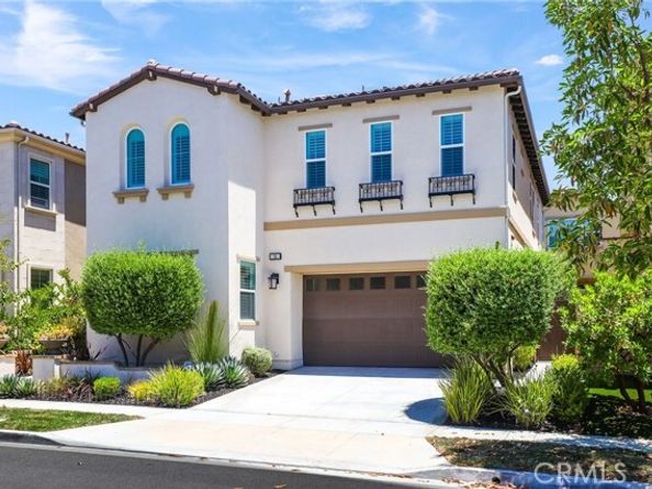 16 Juniper, Lake Forest (el Toro) CA 92630