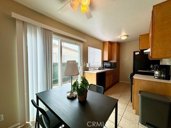 23288 Orange Avenue 5, Lake Forest (el Toro) CA 92630