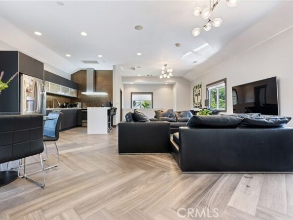 10372 Crawford Canyon Road, Tustin CA 92705