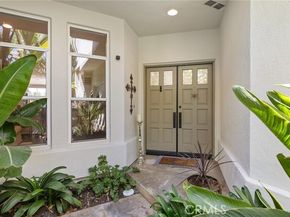 4 Vista Frondosa, Rancho Santa Margarita CA 92688