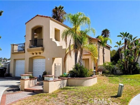 10 Verano, Lake Forest (el Toro) CA 92610