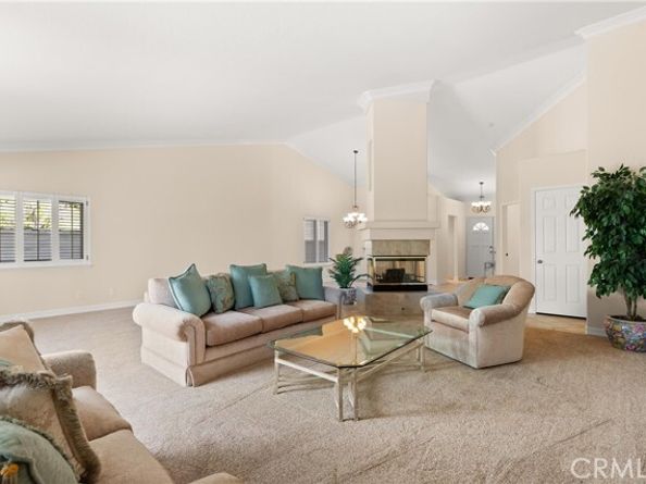 3 Portsmouth, Laguna Hills CA 92679