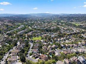 3 Portsmouth, Laguna Hills CA 92679