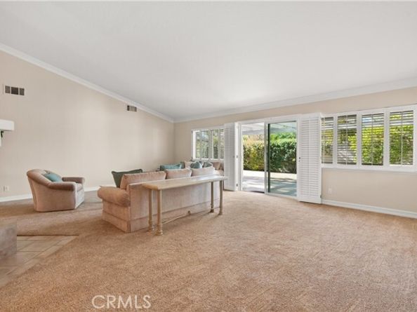 3 Portsmouth, Laguna Hills CA 92679