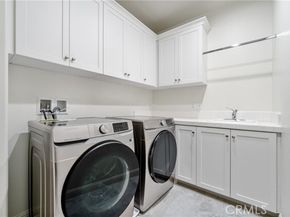 215 Bryce Run, Lake Forest (el Toro) CA 92630