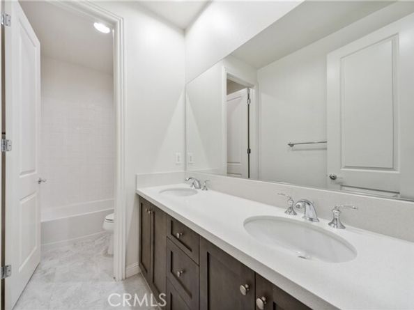 215 Bryce Run, Lake Forest (el Toro) CA 92630