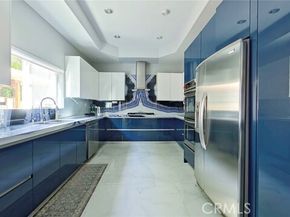 6937 Kian Court, Van Nuys (los Angeles) CA 91406