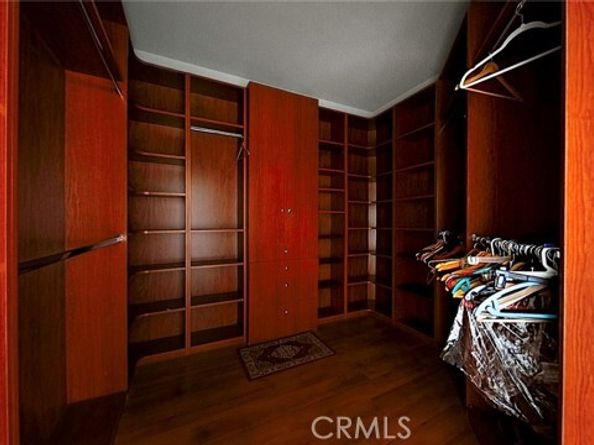 6937 Kian Court, Van Nuys (los Angeles) CA 91406