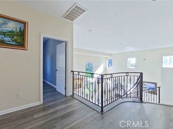 6937 Kian Court, Van Nuys (los Angeles) CA 91406