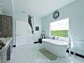 6937 Kian Court, Van Nuys (los Angeles) CA 91406