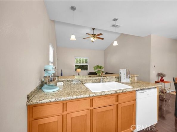 7612 Pickering Avenue, Whittier CA 90602
