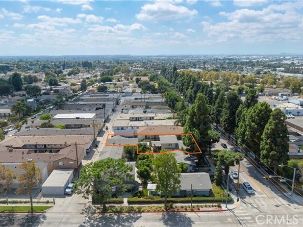 7612 Pickering Avenue, Whittier CA 90602