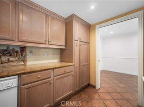 1920 McKinney Way 17A, Seal Beach CA 90740