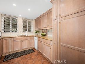 1920 McKinney Way 17A, Seal Beach CA 90740