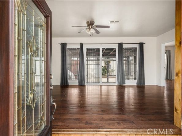 9085 Remick Avenue, Arleta (los Angeles) CA 91331