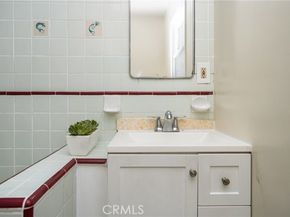 9085 Remick Avenue, Arleta (los Angeles) CA 91331