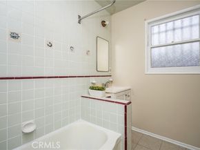 9085 Remick Avenue, Arleta (los Angeles) CA 91331