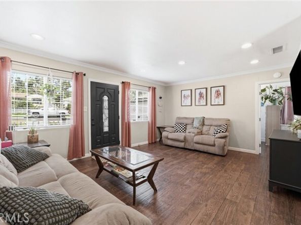 5607 Palm, Whittier CA 90601