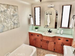 3757 Cerritos Avenue, Long Beach CA 90807