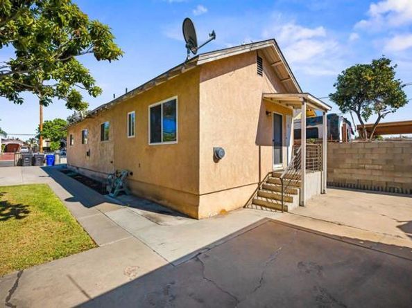 3813 Birch Street, San Diego CA 92113