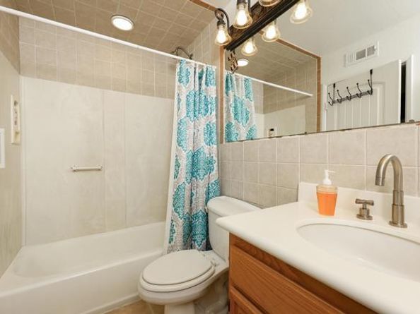 10661 King Phillip, Santee CA 92071