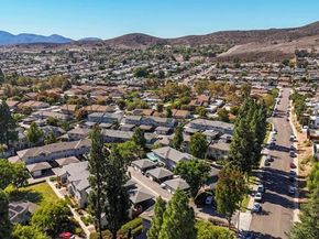 10661 King Phillip, Santee CA 92071