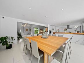 7713 Esterel Dr, La Jolla (san Diego) CA 92037