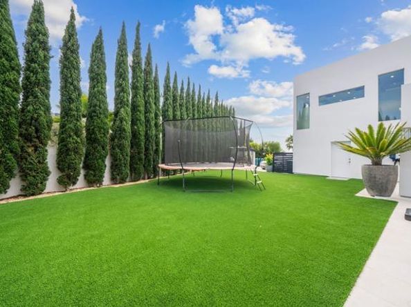 7713 Esterel Dr, La Jolla (san Diego) CA 92037