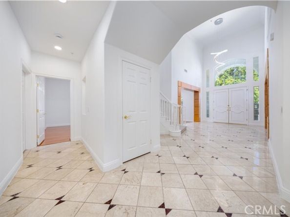 68 E Longden Avenue, Arcadia CA 91006