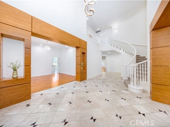 68 E Longden Avenue, Arcadia CA 91006