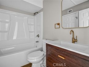 25523 Pine Creek Lane, Wilmington (los Angeles) CA 90744